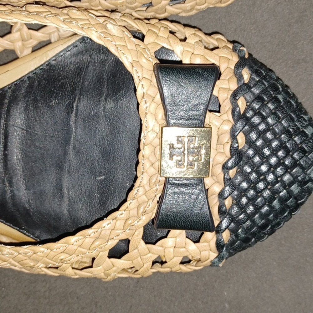 Women's Black and Tan Tory Burch  Flats Size 6M - Picture 3 of 7
